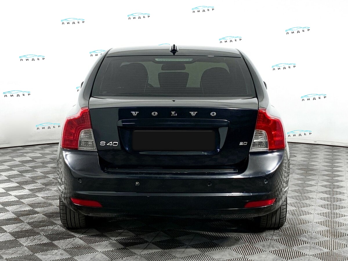 Б/У Вольво С40 2010 года. Фото: #4