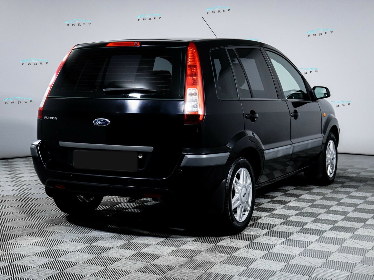 Б/У Форд Фьюжн 2006 года. Фото: #3