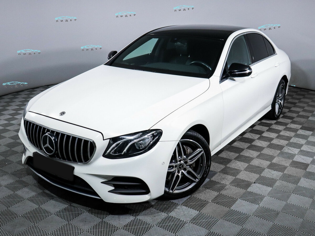 Б/У Мерседес-Бенц Е-Класс 2019 года. Фото: #12