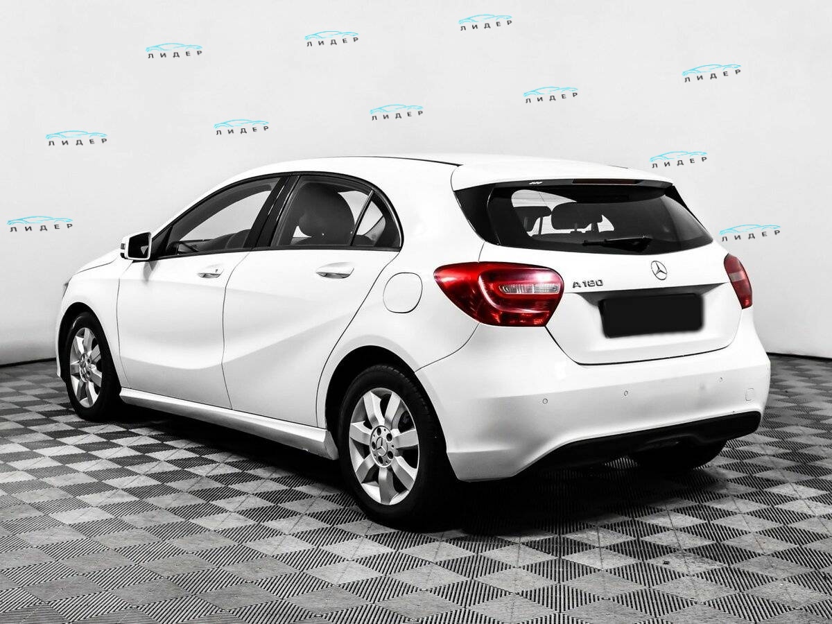 Б/У Мерседес-Бенц А-Класс 2013 года. Фото: #6