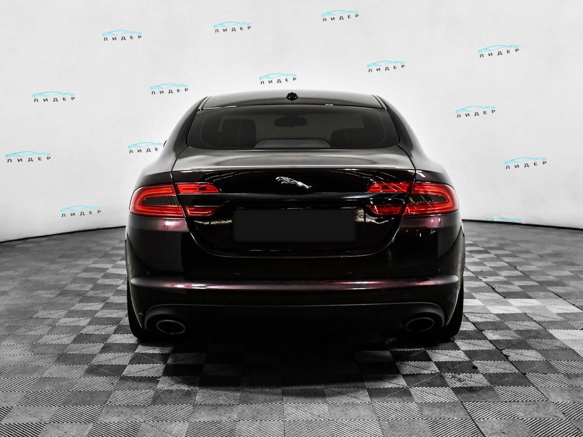 Б/У Ягуар ИксФ 2011 года. Фото: #5