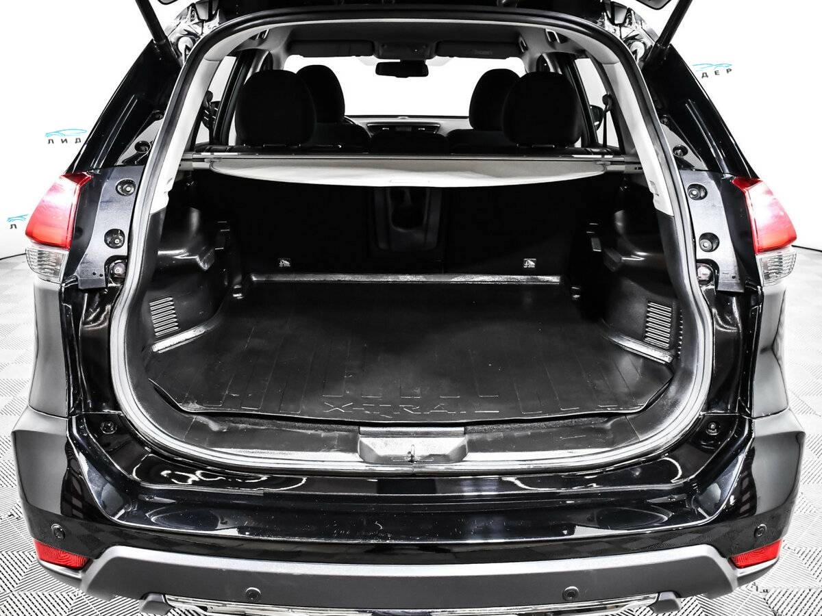 Б/У Ниссан Икс-Трейл 2021 года. Фото: #15