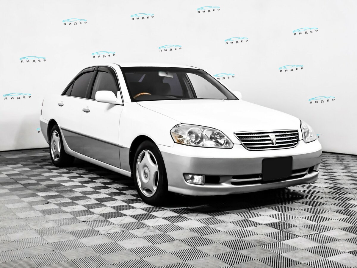 Б/У Тойота Mark II 2001 года. Фото: #2