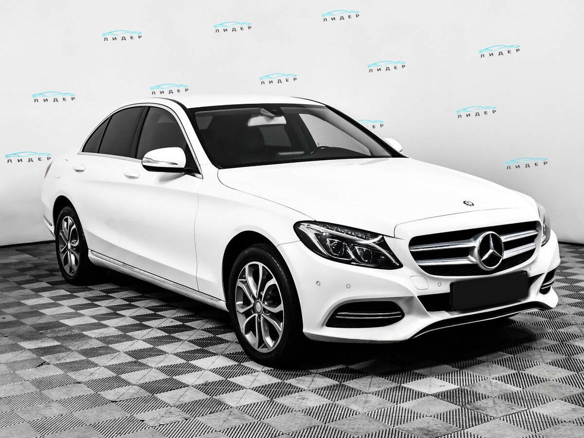 Б/У Мерседес-Бенц Ц-Класс 2014 года. Фото: #2