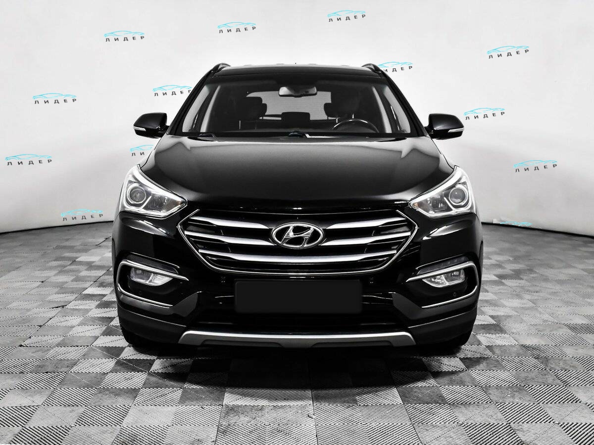Б/У Хендай Санта Фе 2017 года. Фото: #1