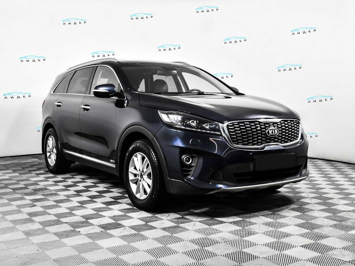 Б/У Киа Соренто 2019 года. Фото: #2