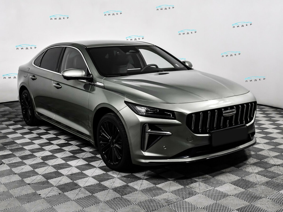 Б/У Джили Префейс 2024 года. Фото: #2