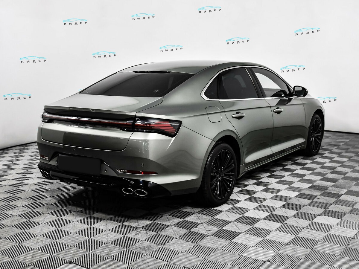 Б/У Джили Префейс 2024 года. Фото: #4