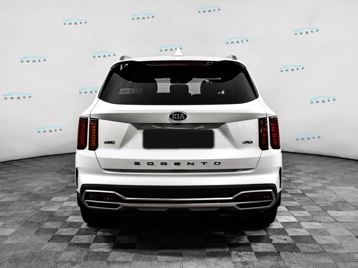 Б/У Киа Соренто 2020 года. Фото: #4