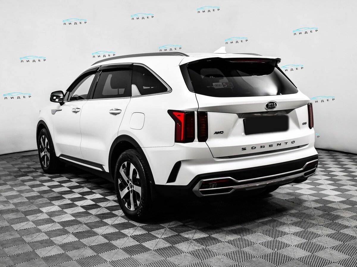 Б/У Киа Соренто 2020 года. Фото: #5