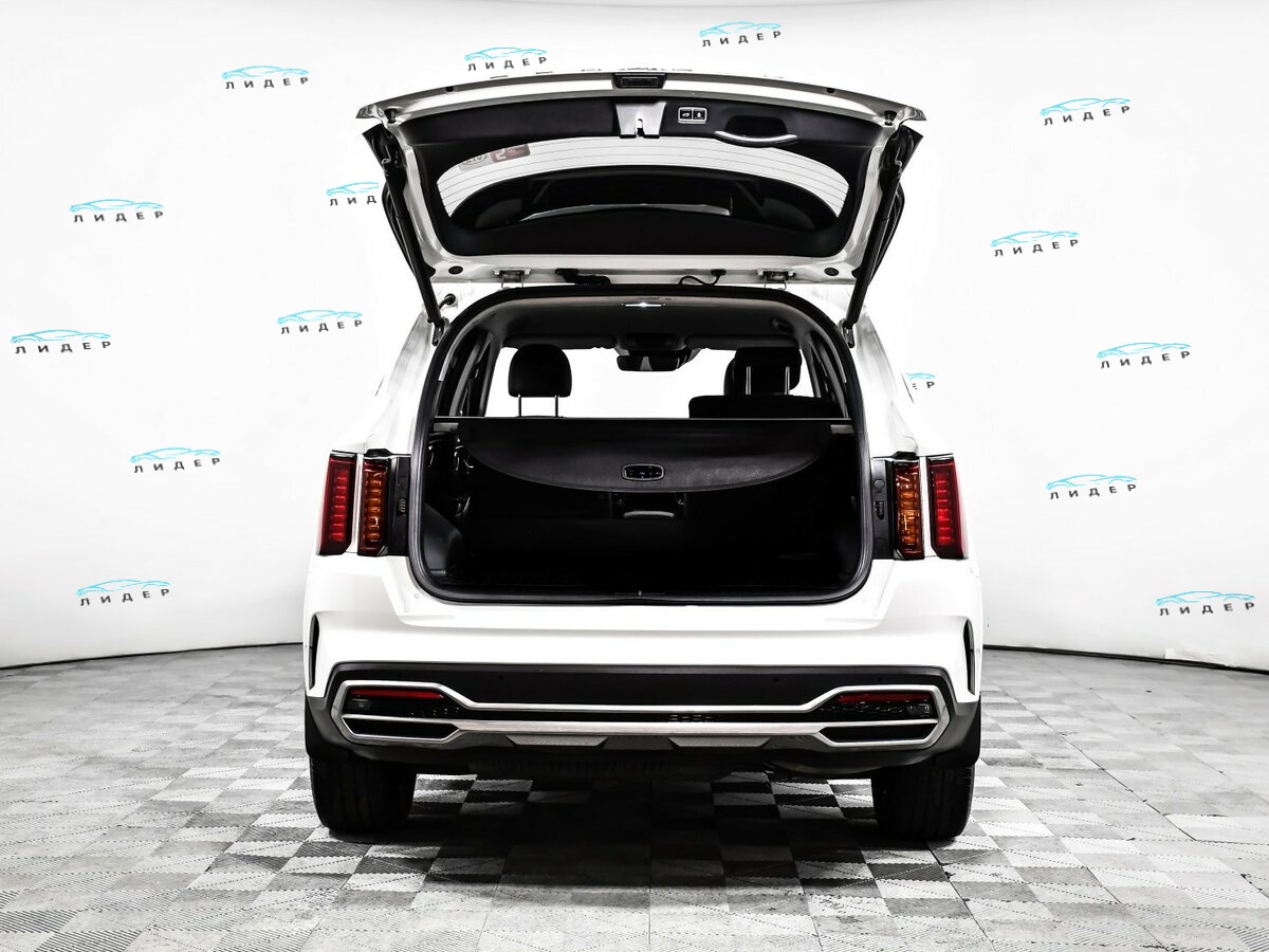 Б/У Киа Соренто 2020 года. Фото: #12