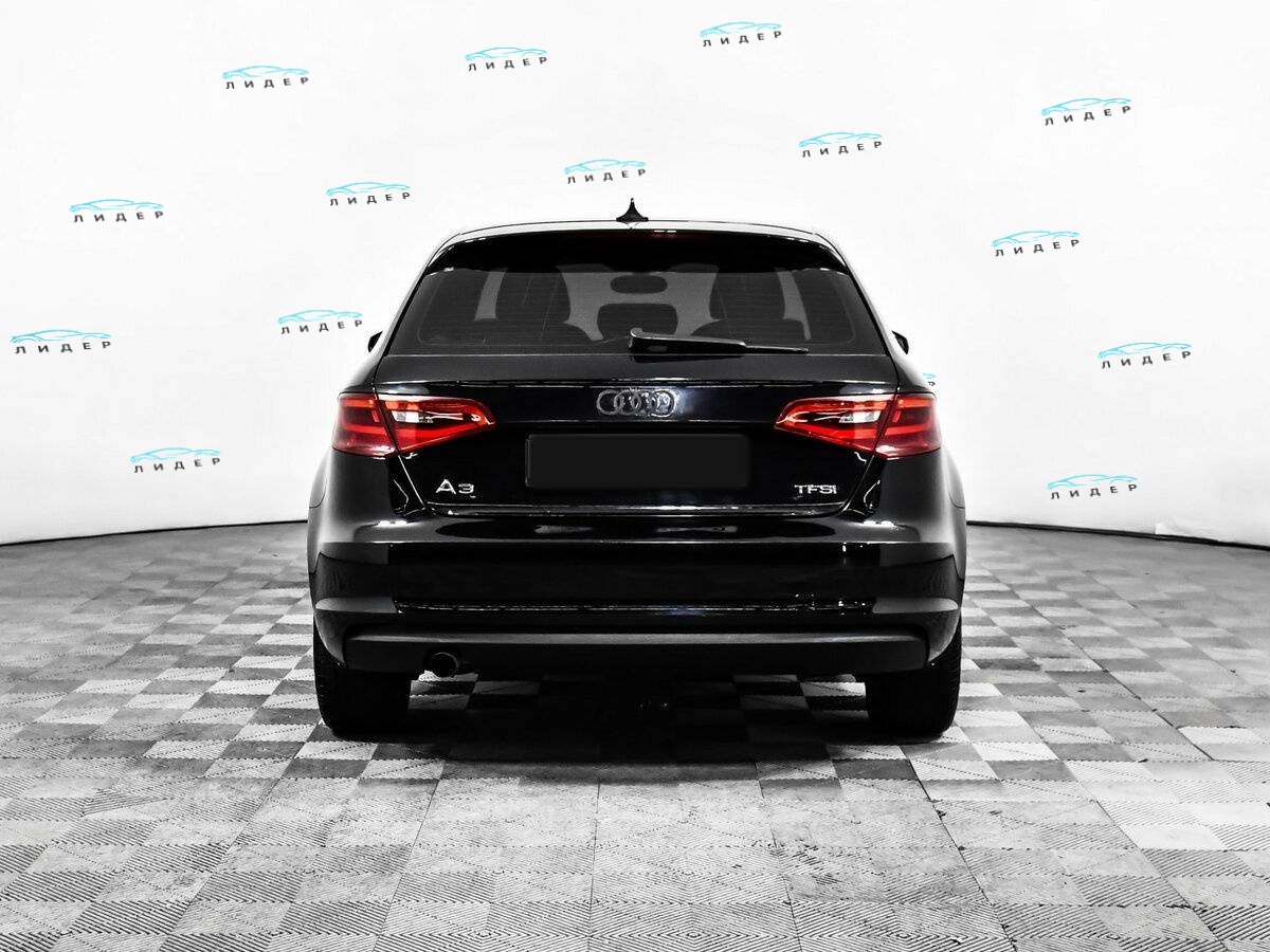 Б/У Ауди А3 2015 года. Фото: #5