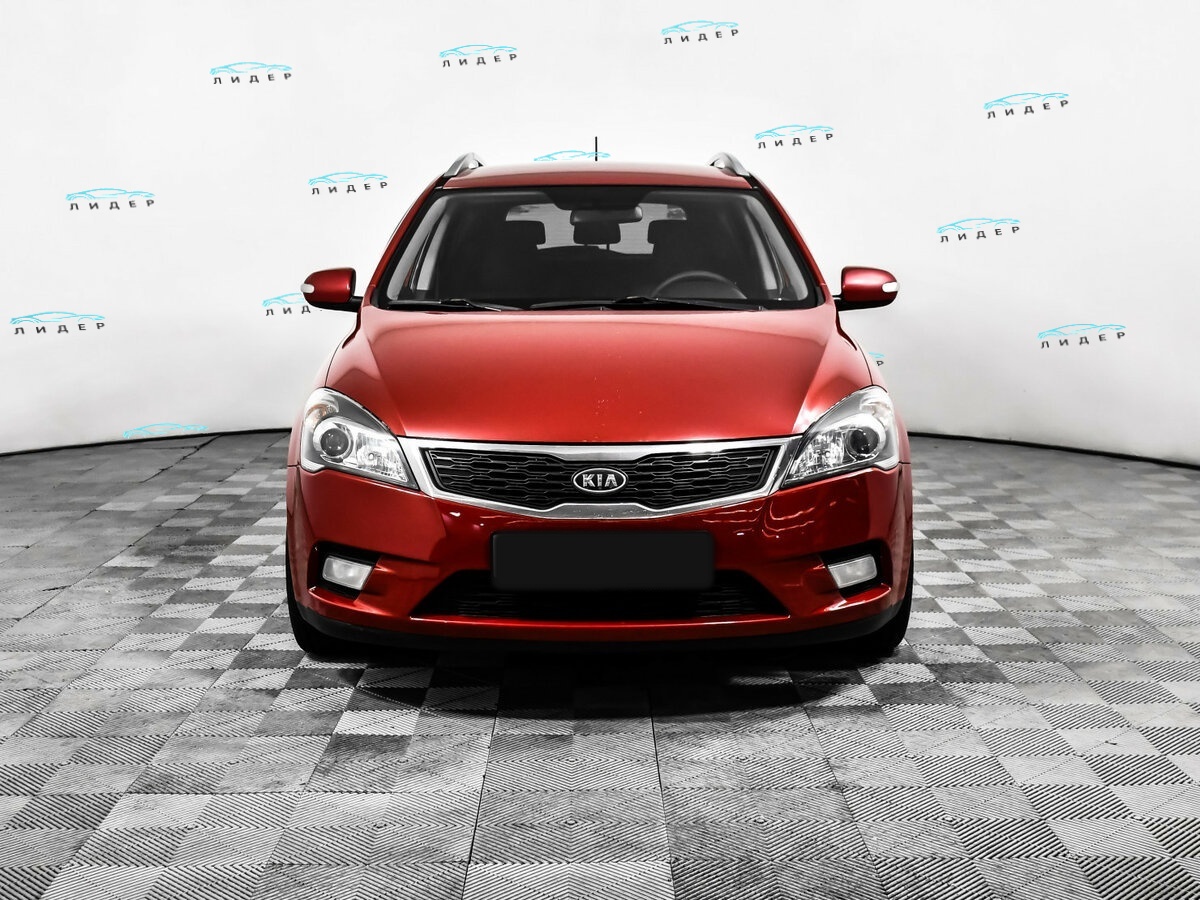 Б/У Киа Сид 2011 года. Фото: #1