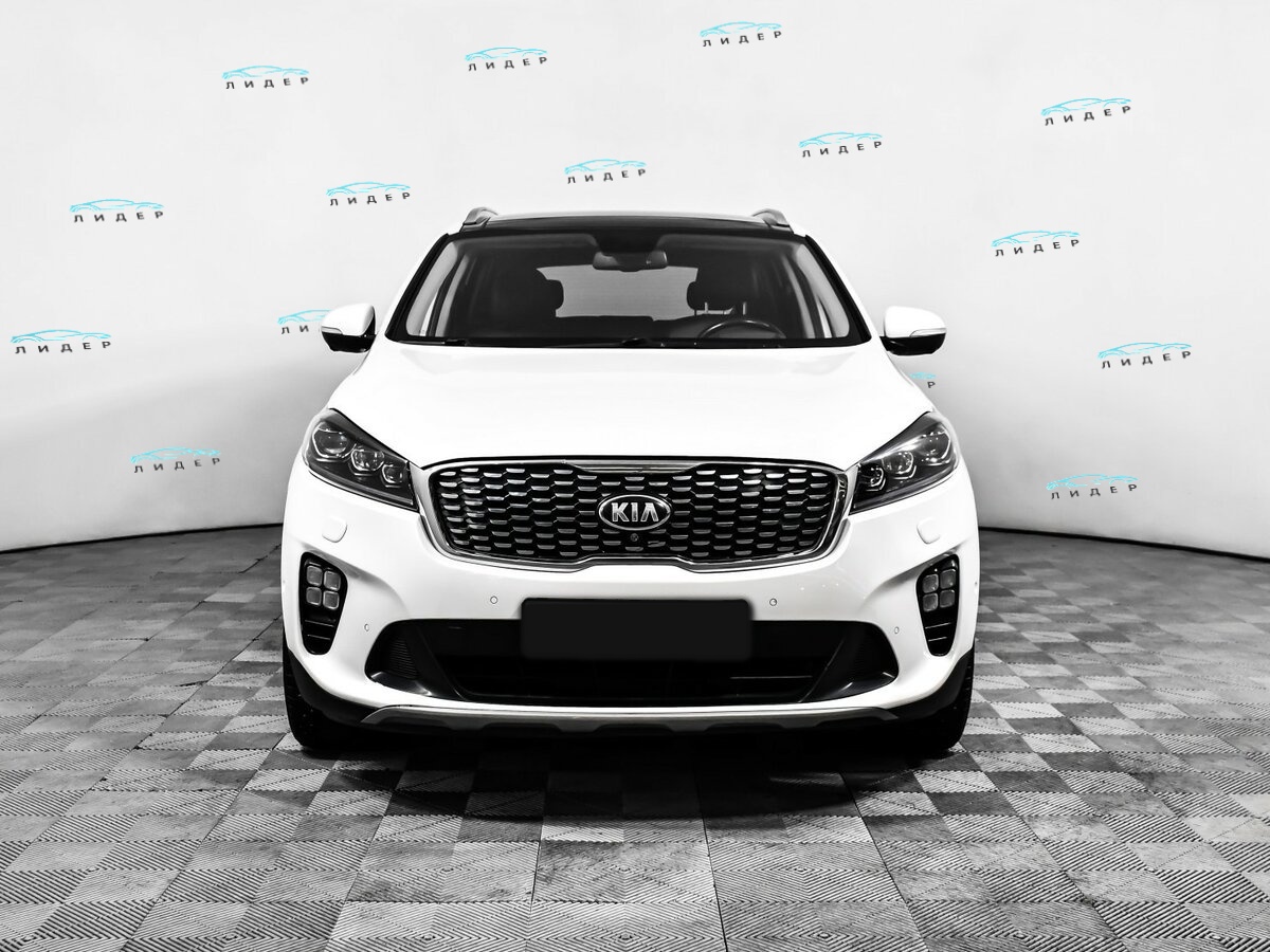 Б/У Киа Соренто 2018 года. Фото: #1