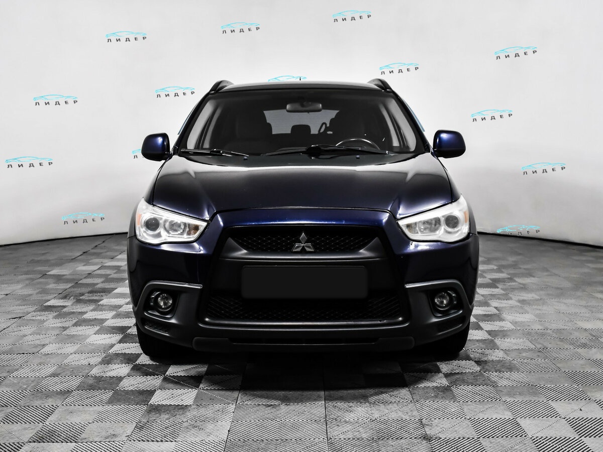 Б/У Митсубиши АС-Икс 2011 года. Фото: #1