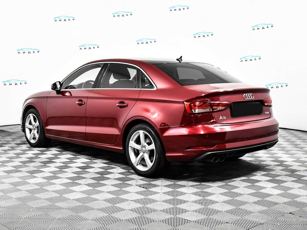 Б/У Ауди А3 2017 года. Фото: #5