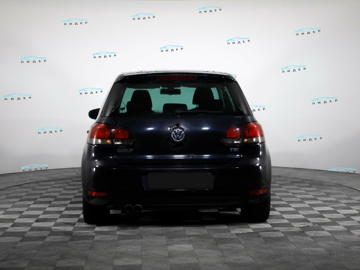 Б/У Фольксваген Гольф 2009 года. Фото: #2
