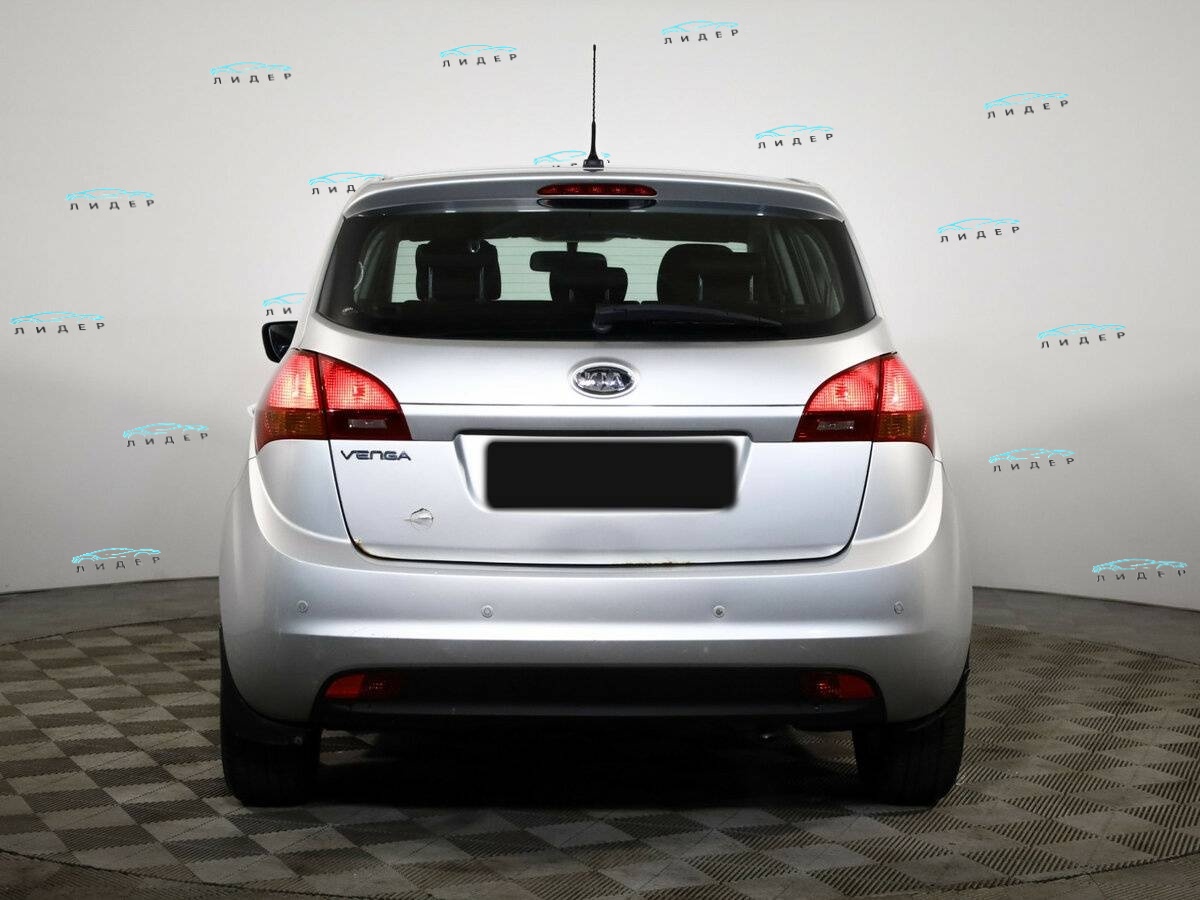 Б/У Киа Венга 2012 года. Фото: #4