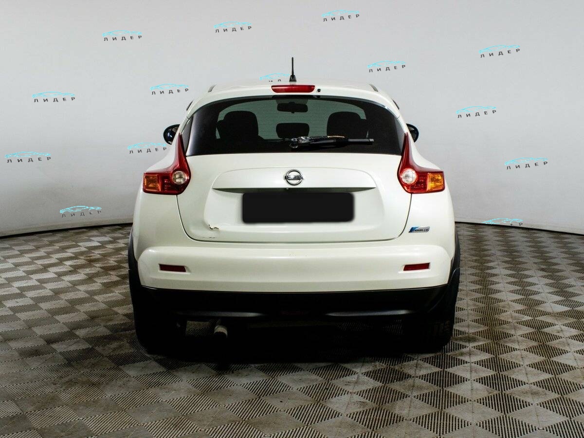 Б/У Ниссан Жук 2011 года. Фото: #4