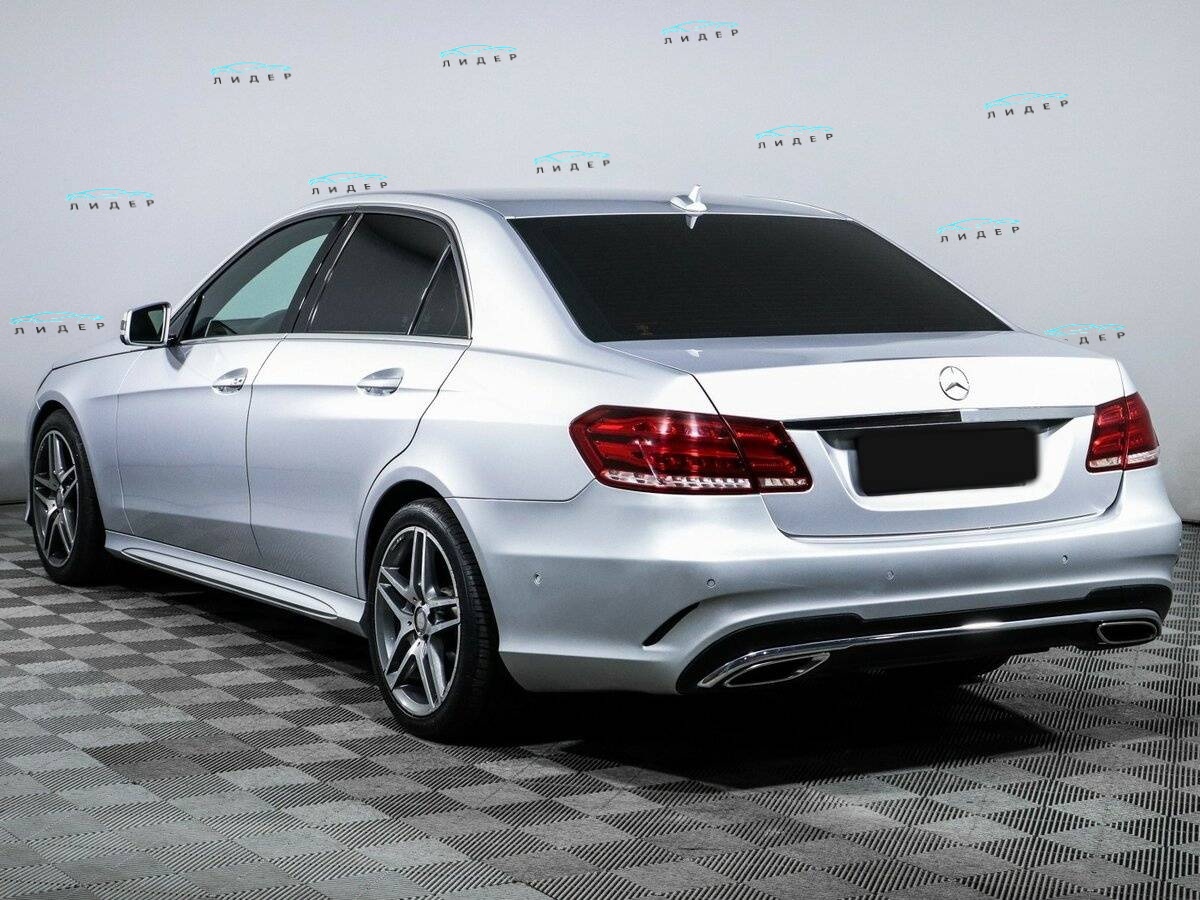 Б/У Мерседес-Бенц Е-Класс 2015 года. Фото: #5