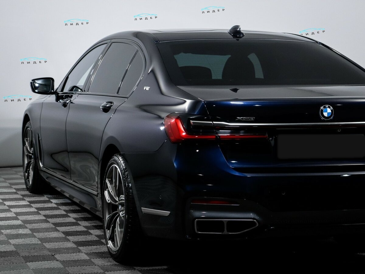 Б/У БМВ 7 серии 2021 года. Фото: #15