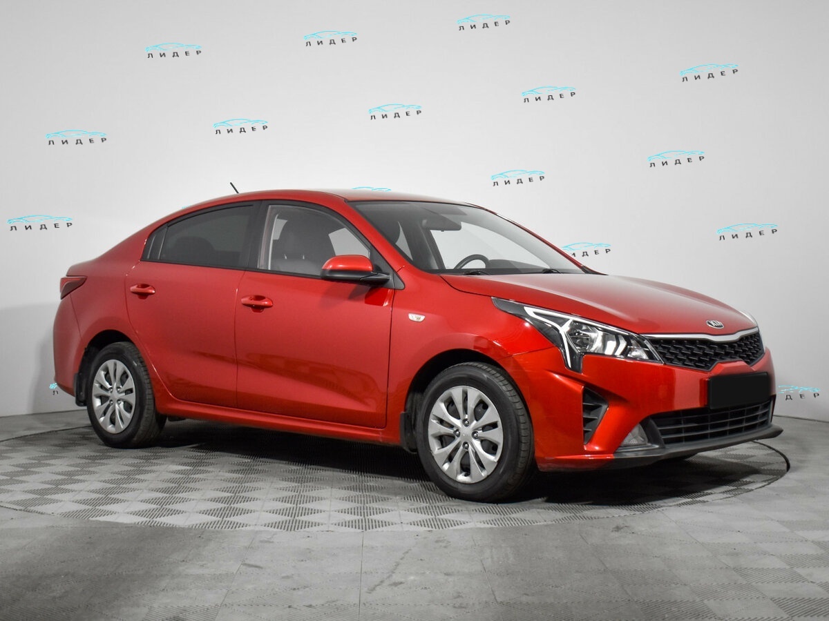 Б/У Киа Рио 2021 года. Фото: #2
