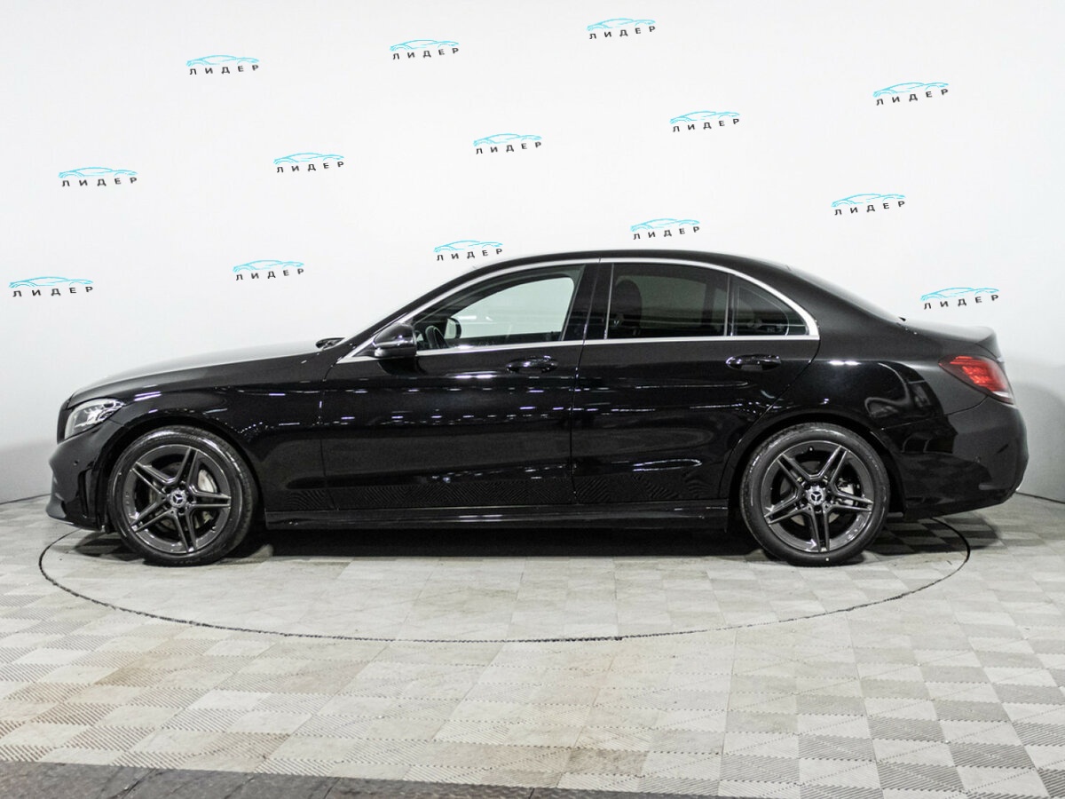 Б/У Мерседес-Бенц Ц-Класс 2019 года. Фото: #2