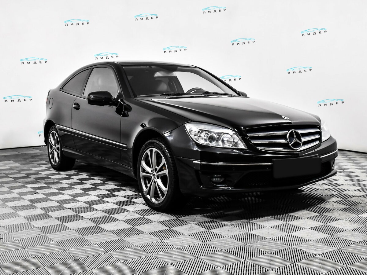 Б/У Мерседес-Бенц CLC-Класс 2009 года. Фото: #2