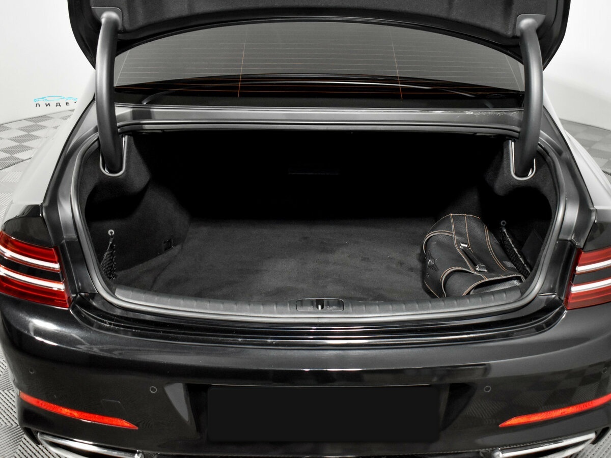 Б/У Генезис Г80 2021 года. Фото: #18