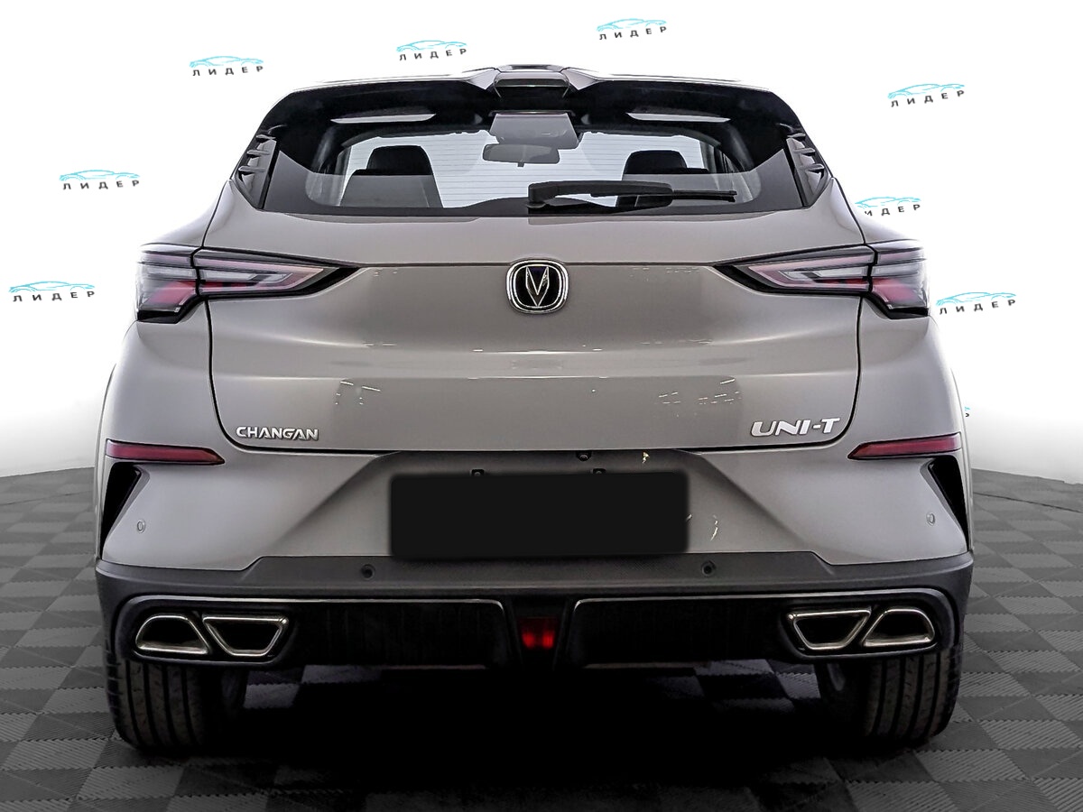 Б/У Чанган УНИ-Т 2024 года. Фото: #5