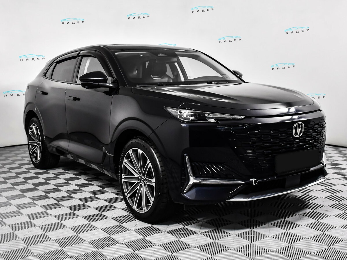 Б/У Чанган УНИ-К 2023 года. Фото: #2