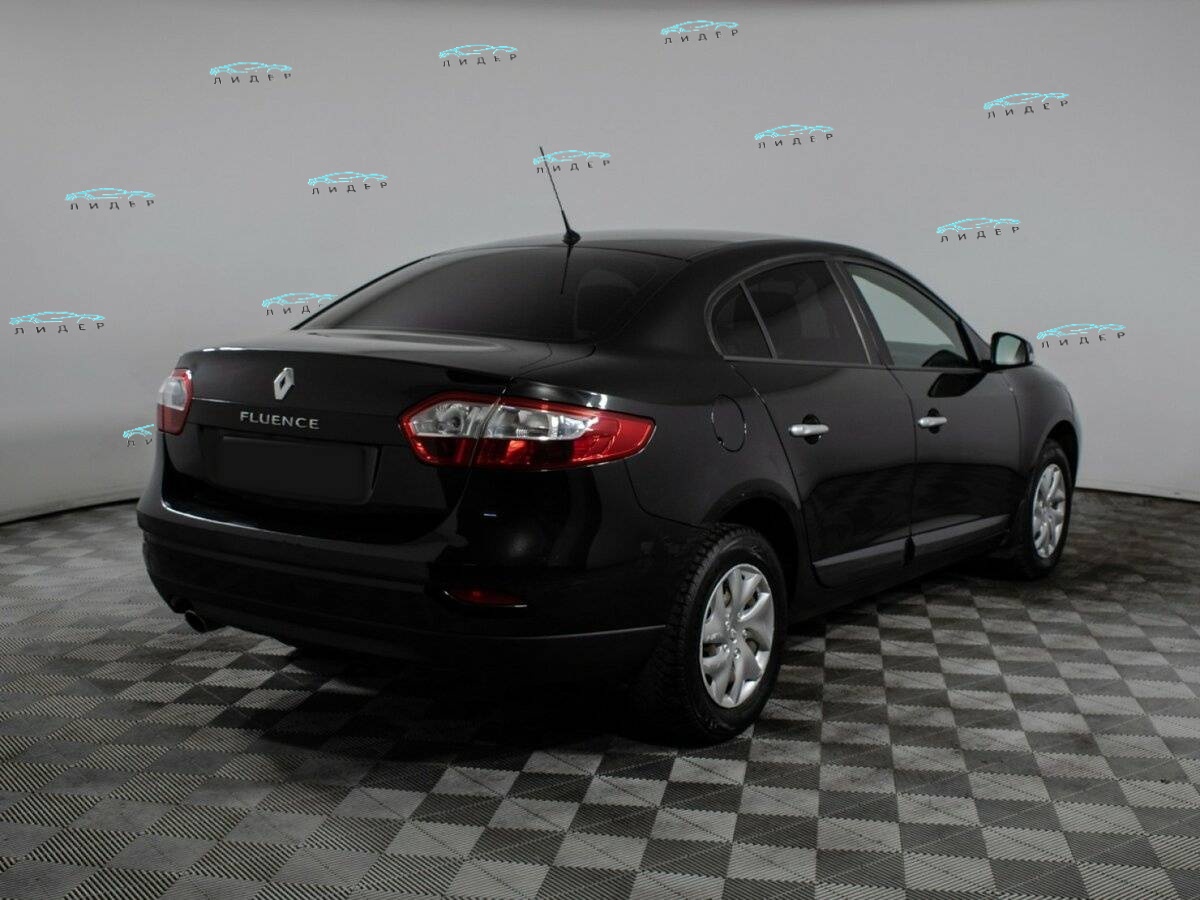Б/У Рено Флюенс 2013 года. Фото: #3