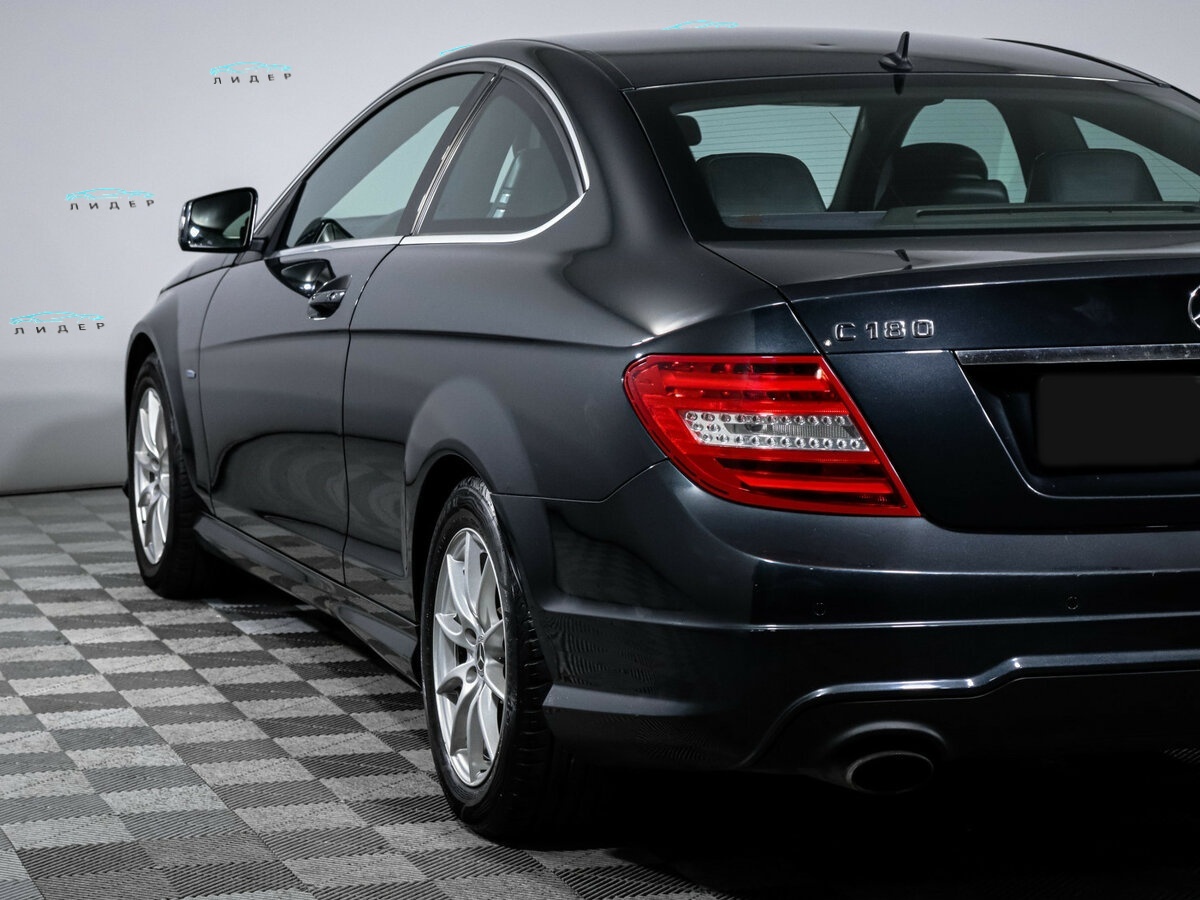 Б/У Мерседес-Бенц Ц-Класс 2012 года. Фото: #12
