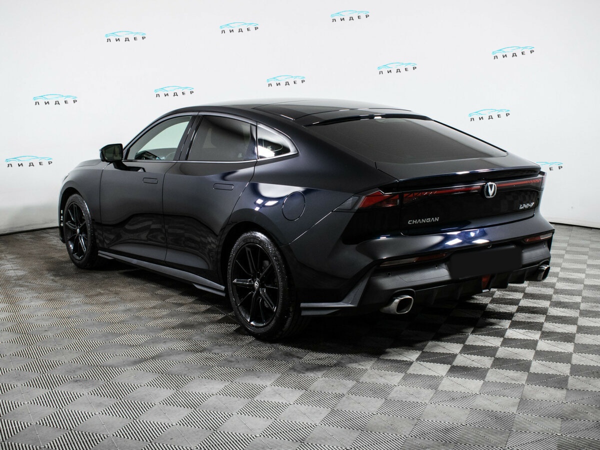 Б/У Чанган УНИ-В 2022 года. Фото: #5