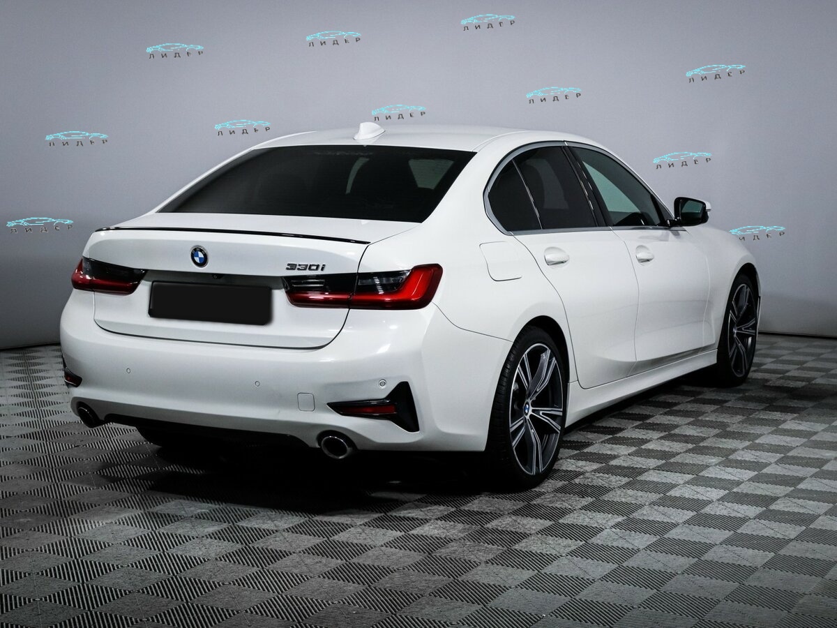 Б/У БМВ 3 серии 2020 года. Фото: #3