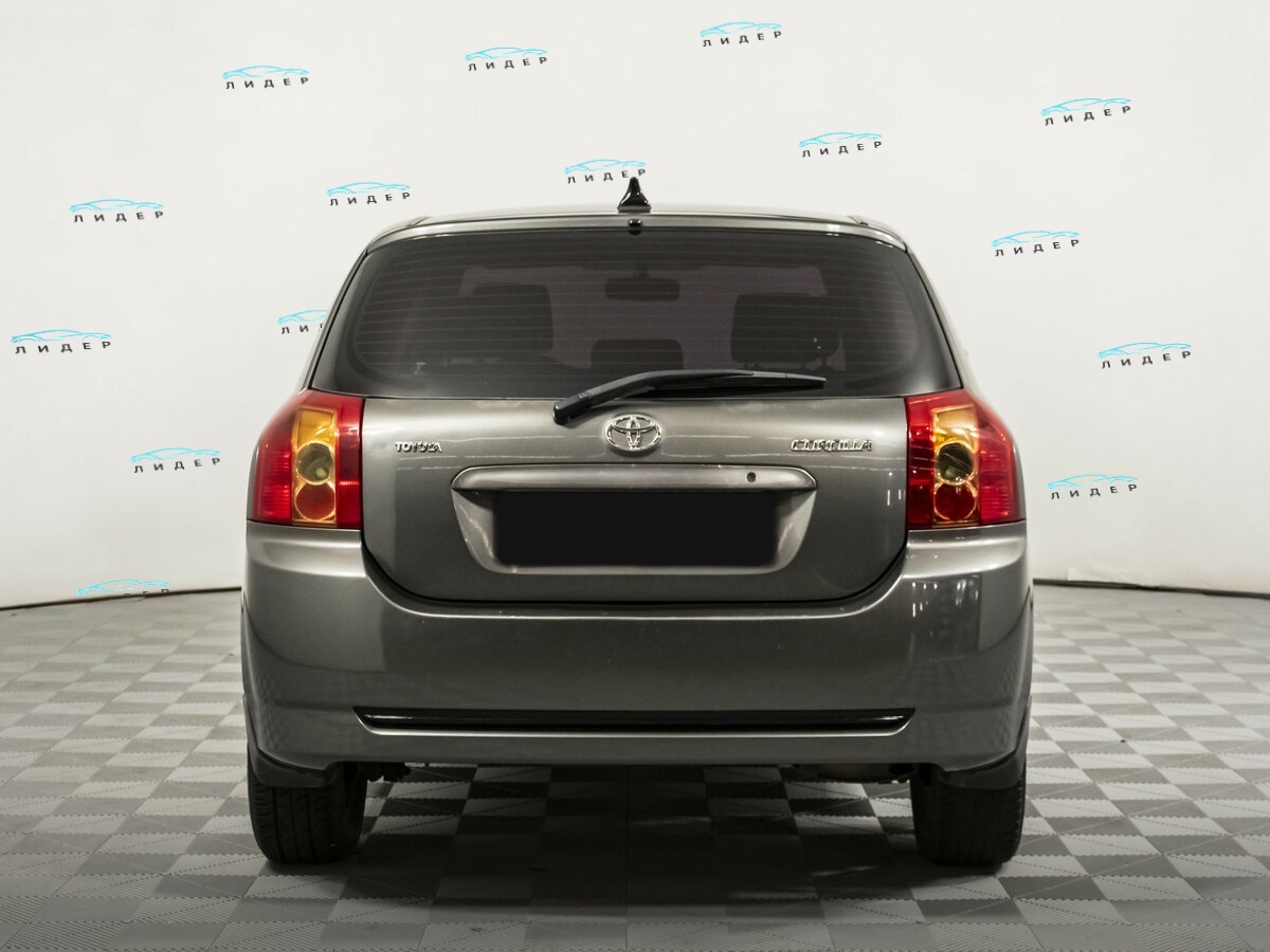 Б/У Тойота Королла 2006 года. Фото: #4