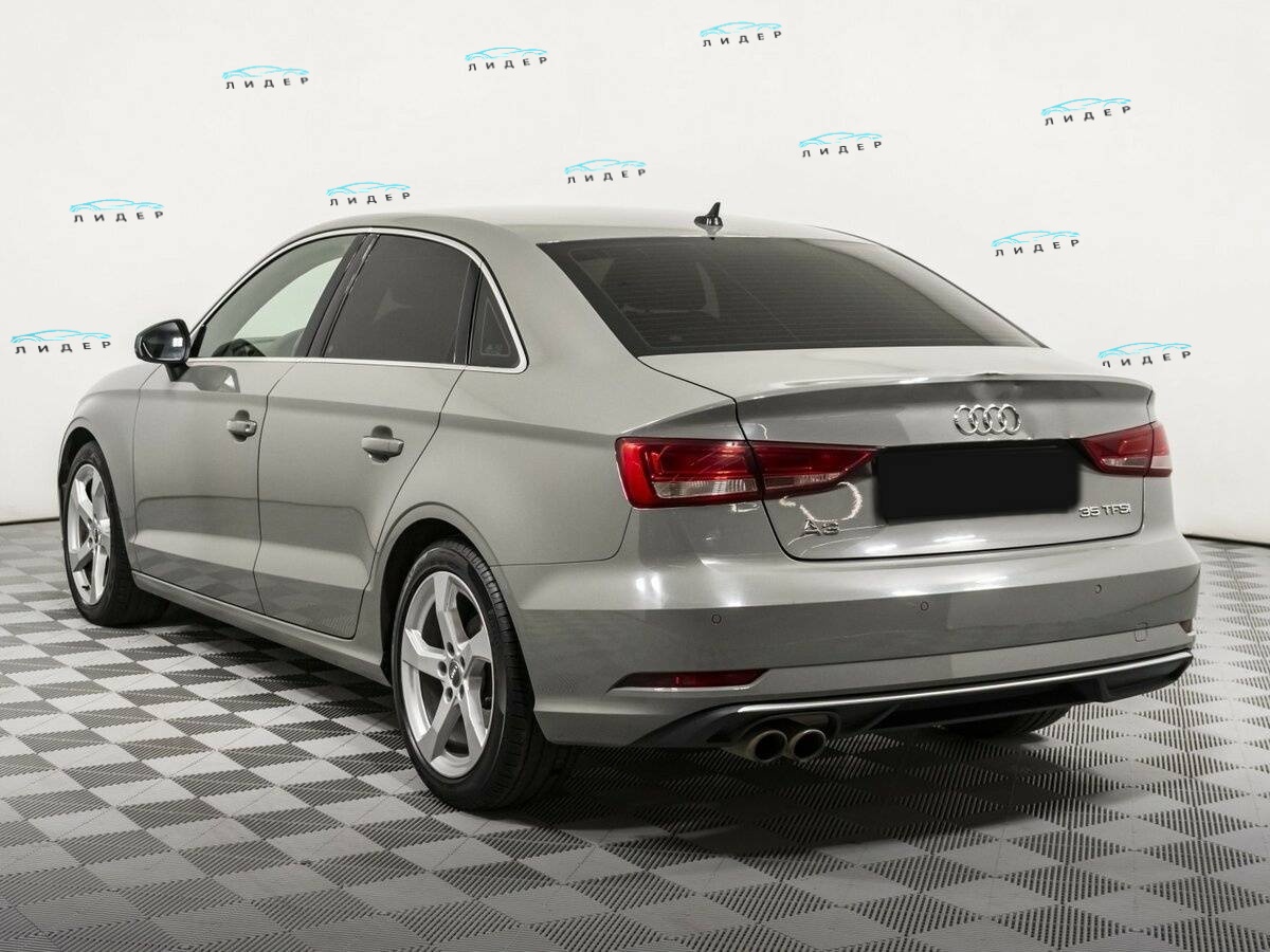 Б/У Ауди А3 2018 года. Фото: #5