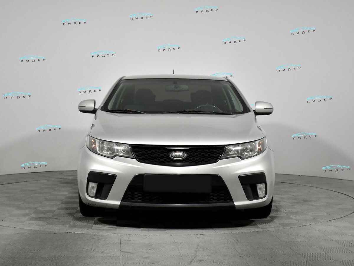 Б/У Киа Церато 2011 года. Фото: #1