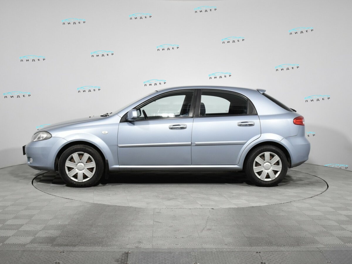 Б/У Шевроле Лачетти 2010 года. Фото: #7