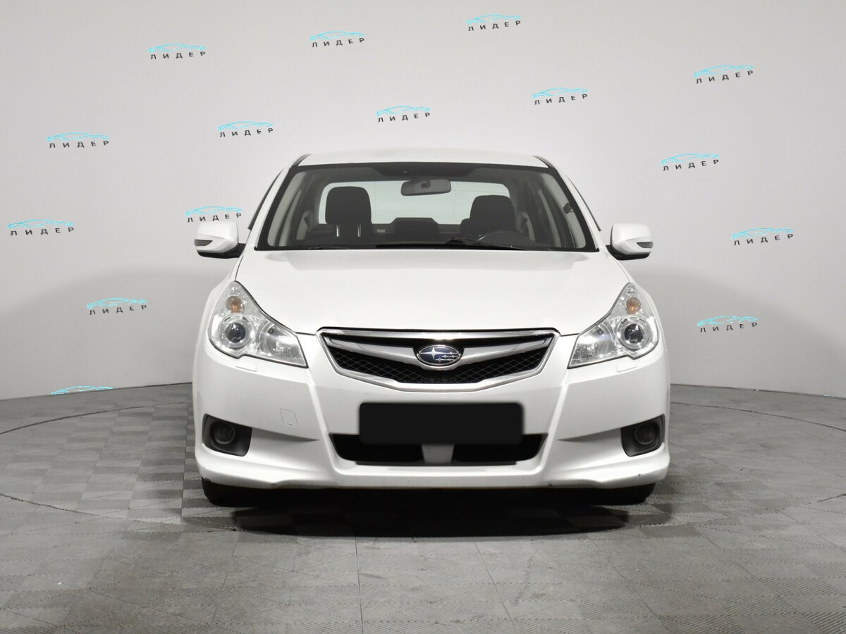 Б/У Субару Легаси 2011 года. Фото: #1