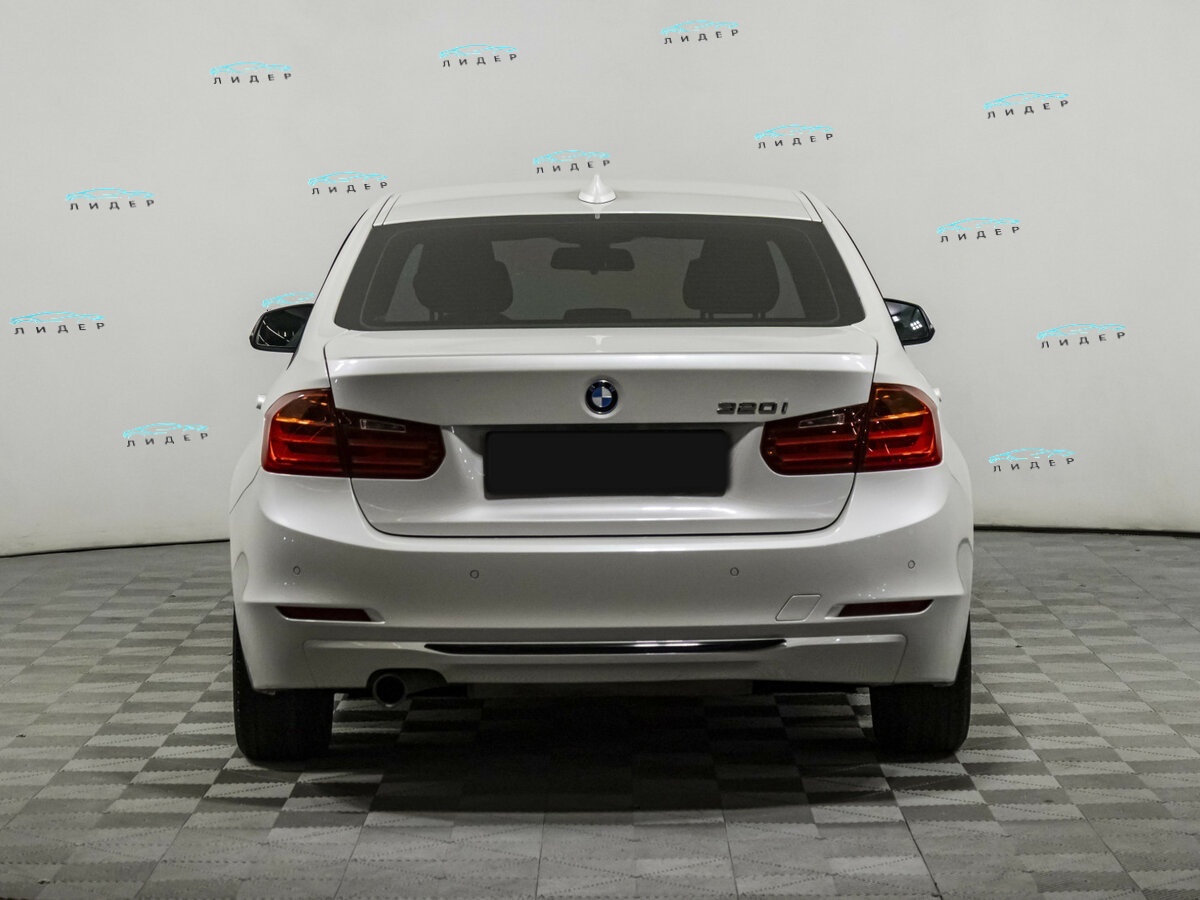 BMW 3 серии 2014 года с пробегом. Фото: #3