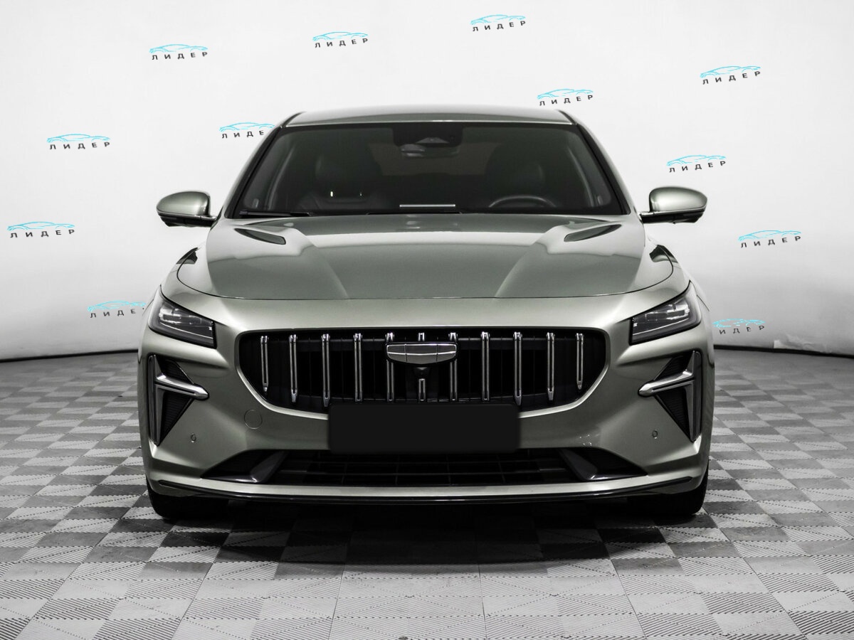 Б/У Джили Префейс 2024 года. Фото: #1