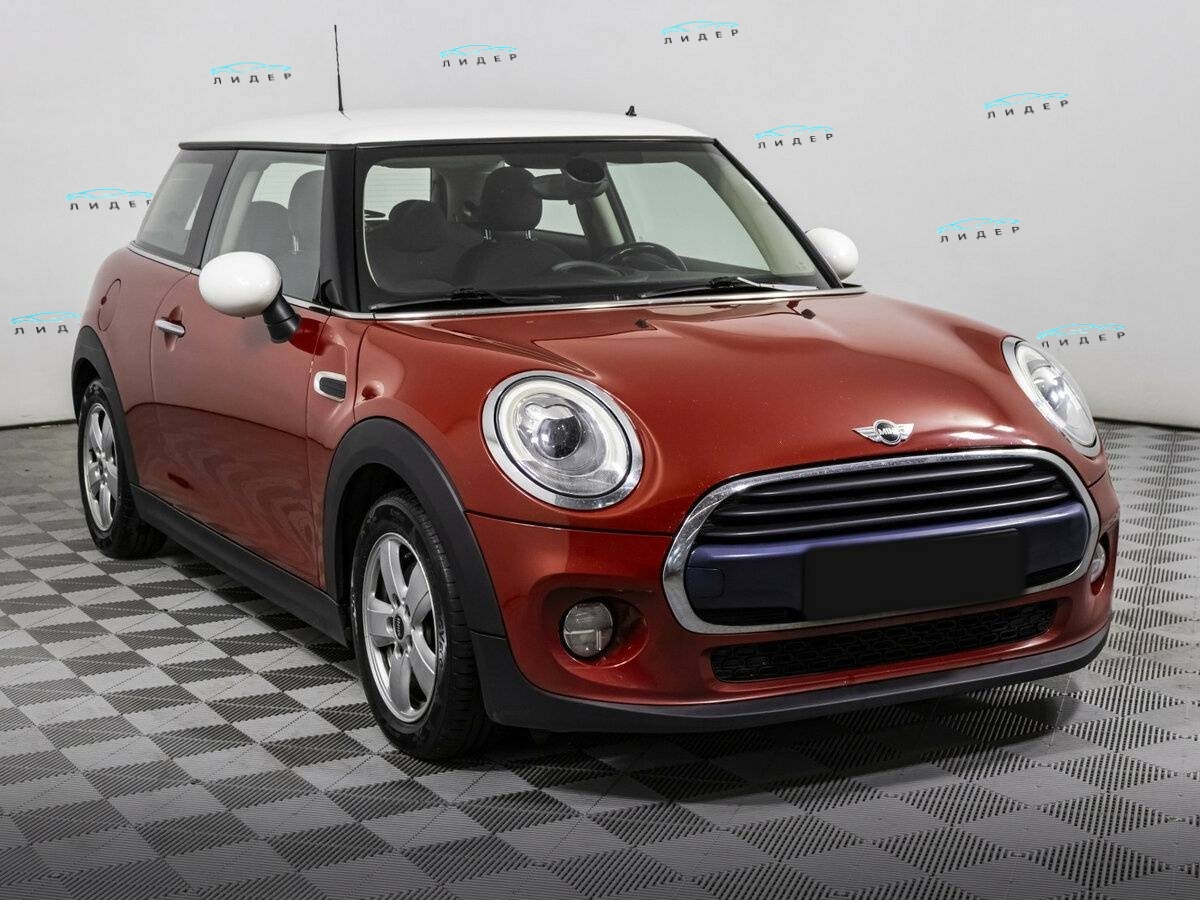 Mini Hatch 2016 года с пробегом. Фото: #2