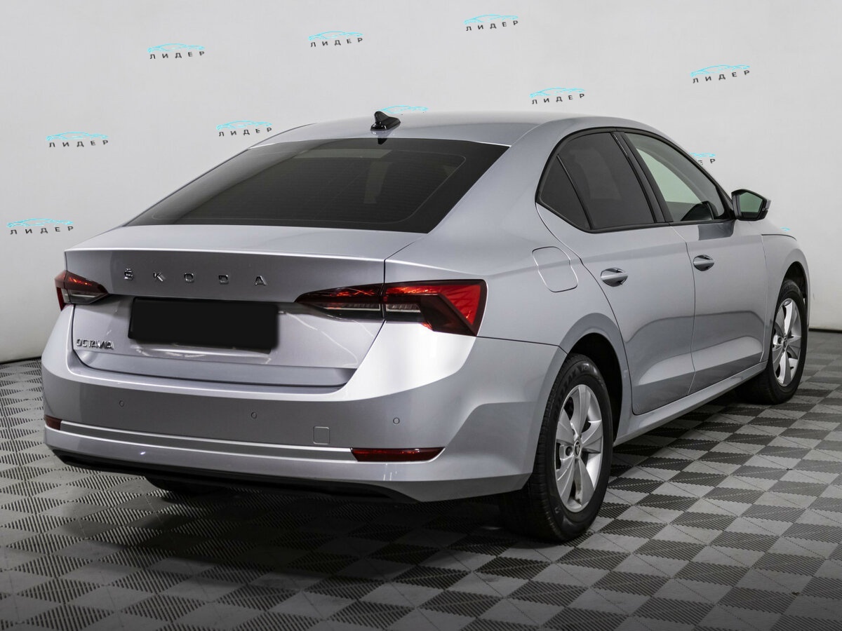 Skoda Octavia 2020 года с пробегом. Фото: #3