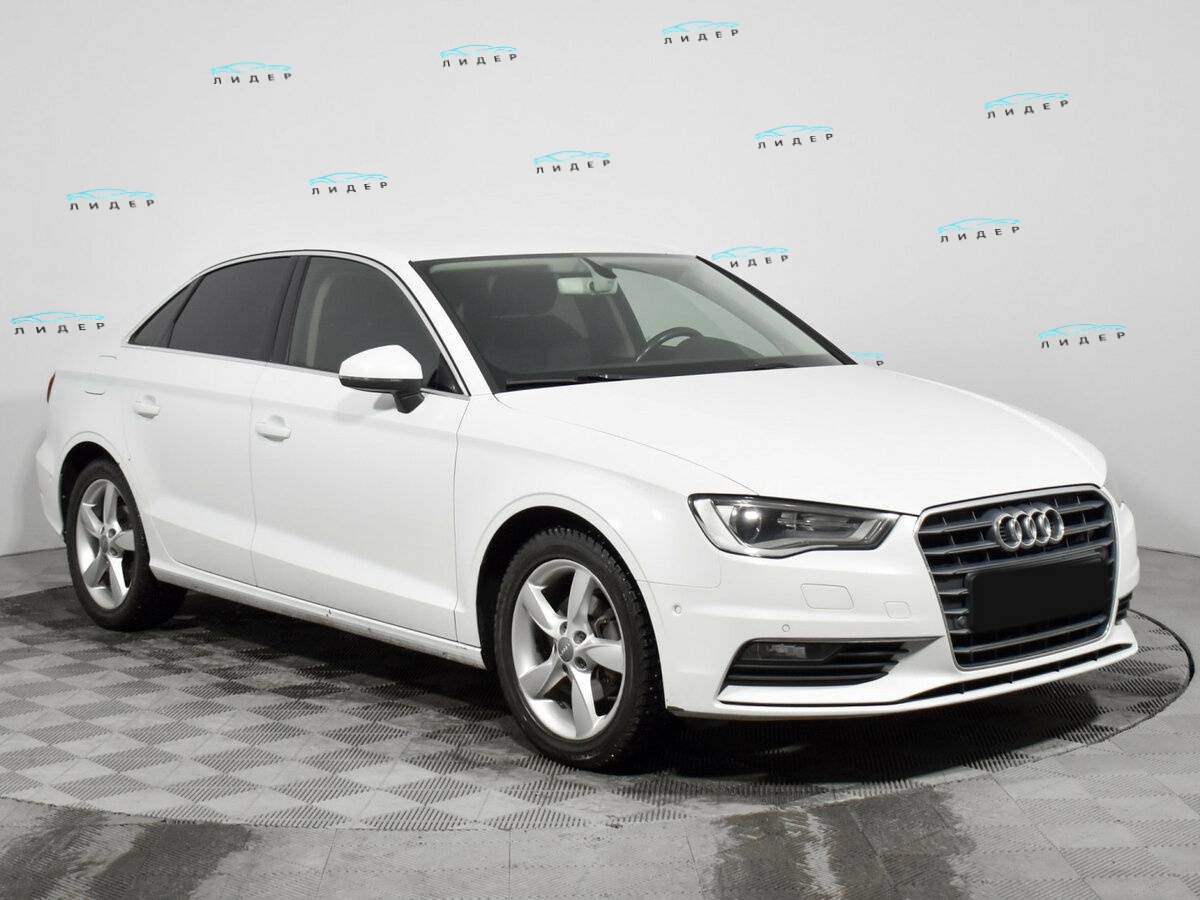 Audi A3 2016 года с пробегом. Фото: #2