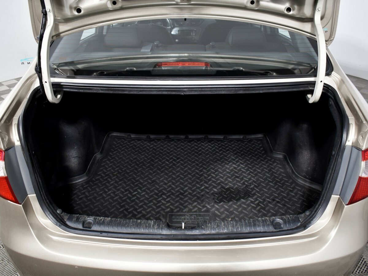 Kia Rio 2011 года с пробегом. Фото: #15