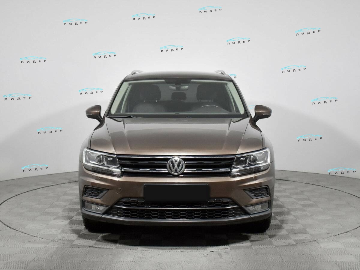 Volkswagen Tiguan 2018 года с пробегом. Фото: #1