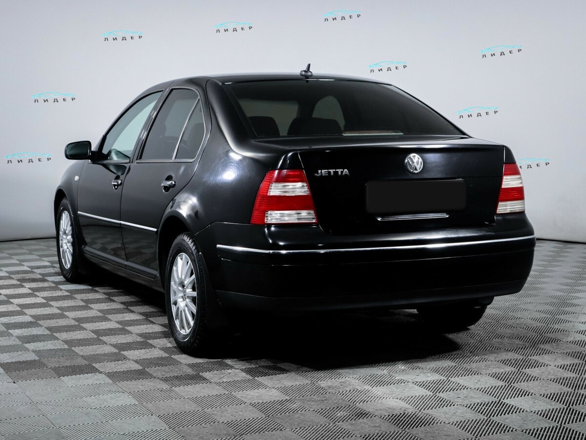 Volkswagen Jetta 2003 года с пробегом. Фото: #5