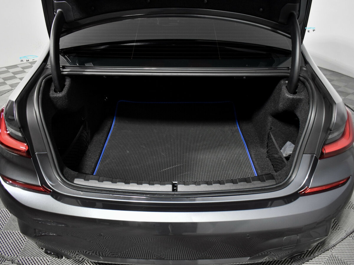 Б/У БМВ 3 серии 2021 года. Фото: #19