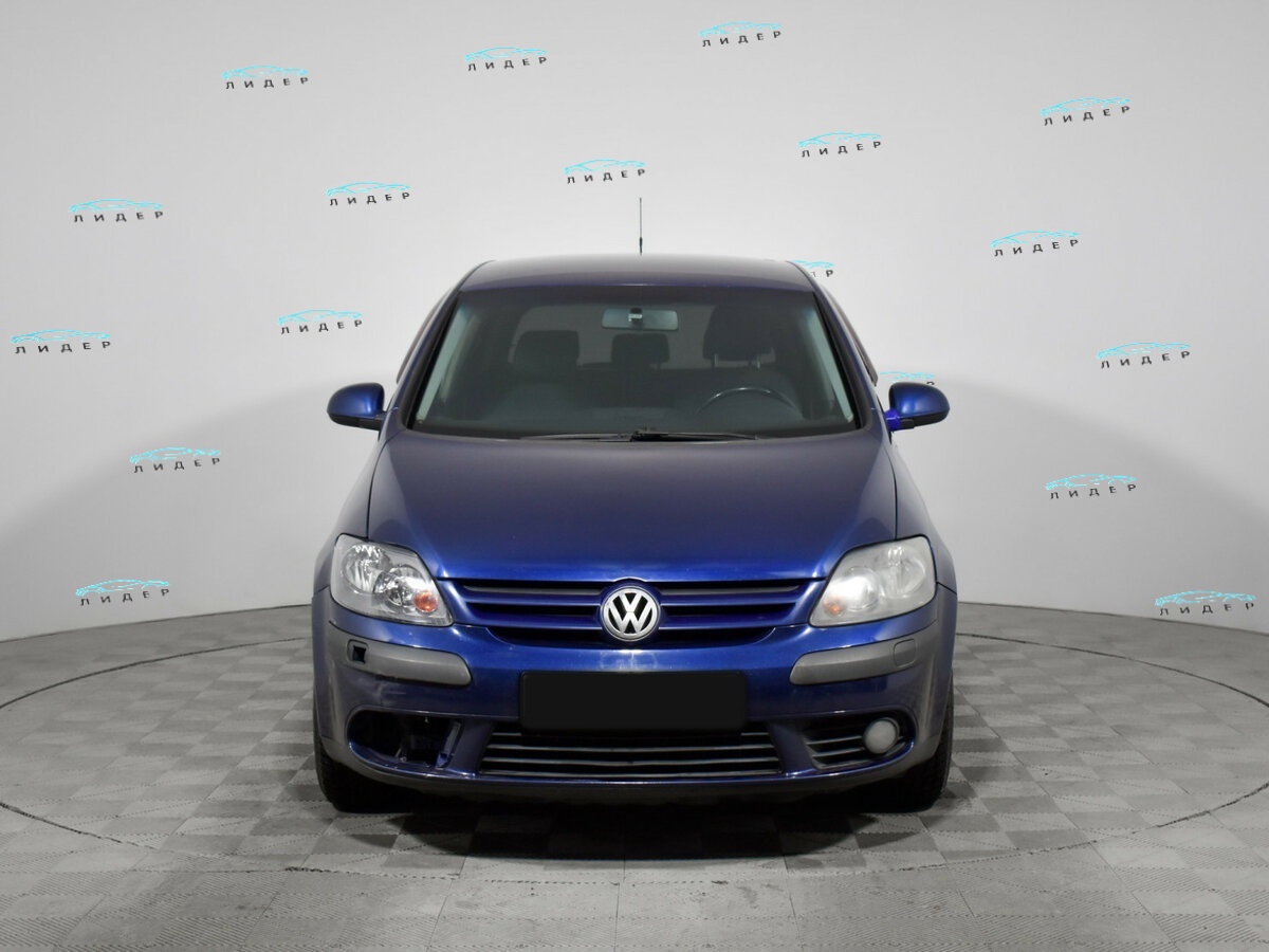 Volkswagen Golf Plus 2008 года с пробегом. Фото: #1